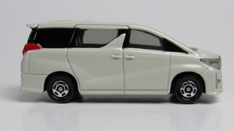 Illustration for article titled Tomica Tuesday- Van Edition